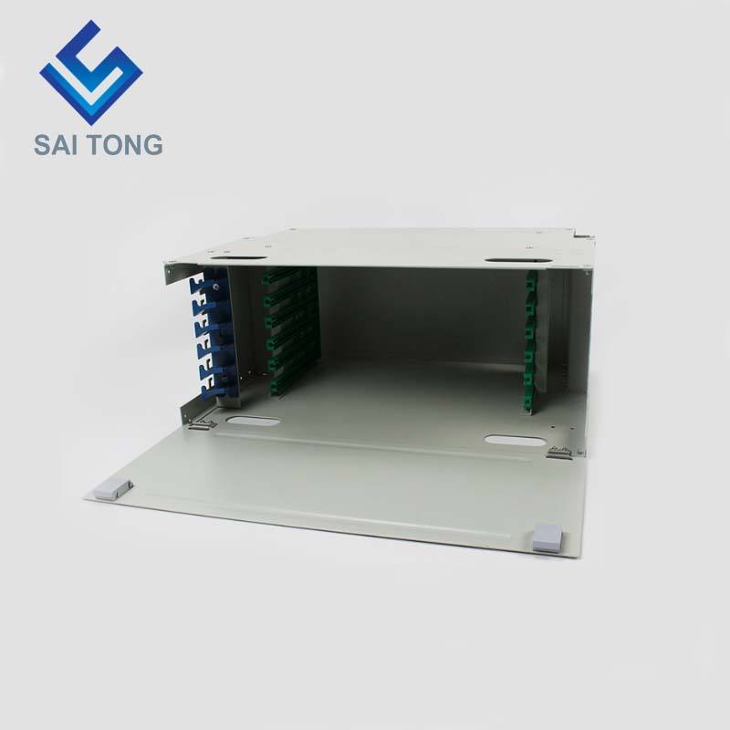 SaiTong FTTH 19 นิ้ว Rack Mount 72 พอร์ตตู้ SC / FC ODF 6 U 72 core กรอบการกระจายใยแก้วนำแสงเสริมโหลดเต็ม